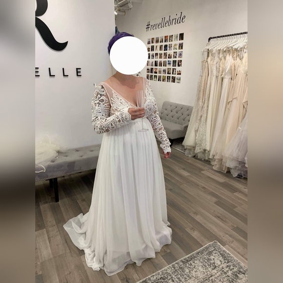 Made With Love Wedding Dress US Size 10 - Picture 8 of 10